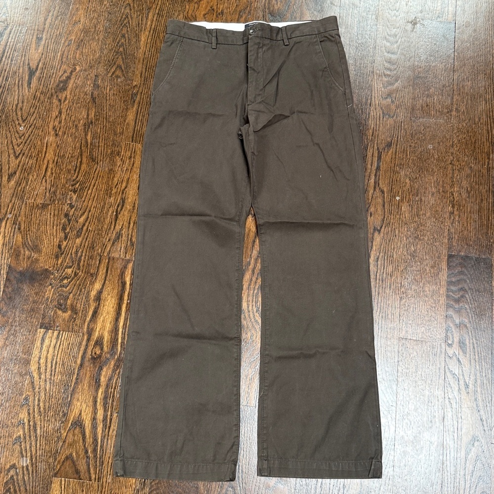 Men’s Banana Republic Boot Cut Chino pant 35/34